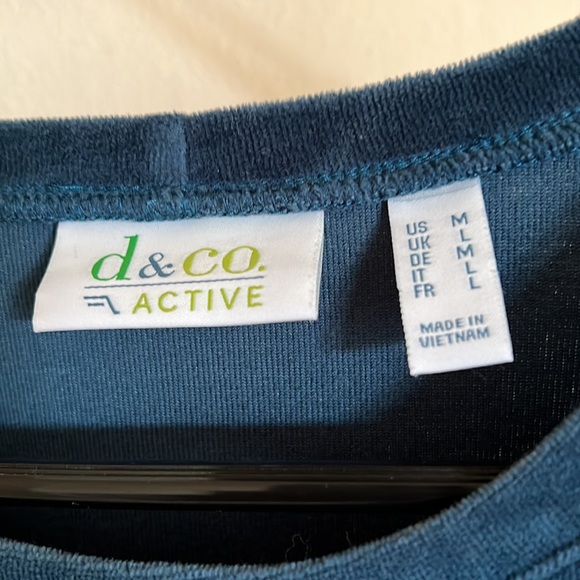 Teal Pullover top - Picture 3 of 5